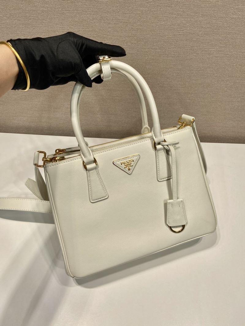 Pra*a top handle bags